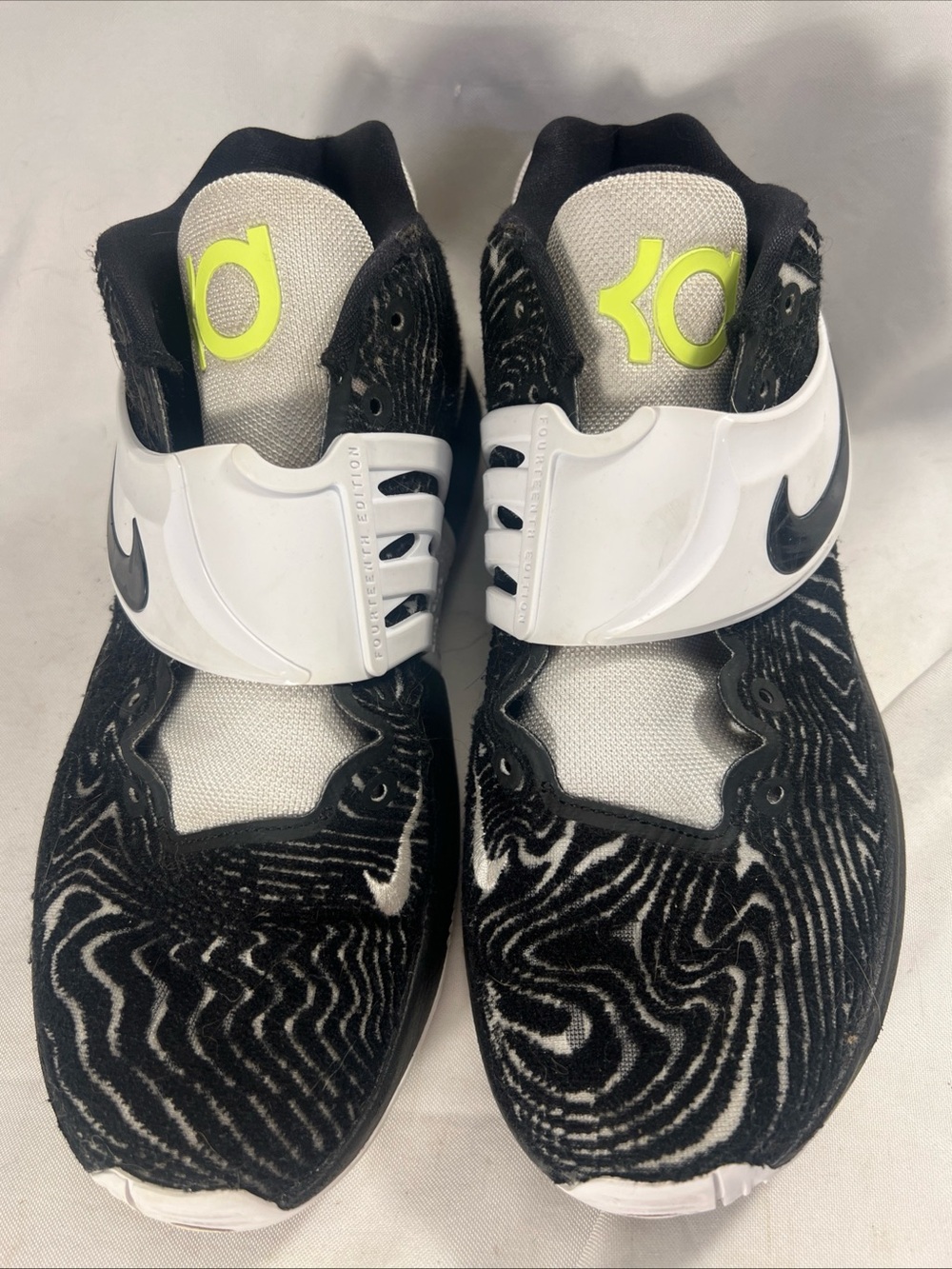 Nike KD 14 TB Black White Kevin Durant Size 9 DA7850-001